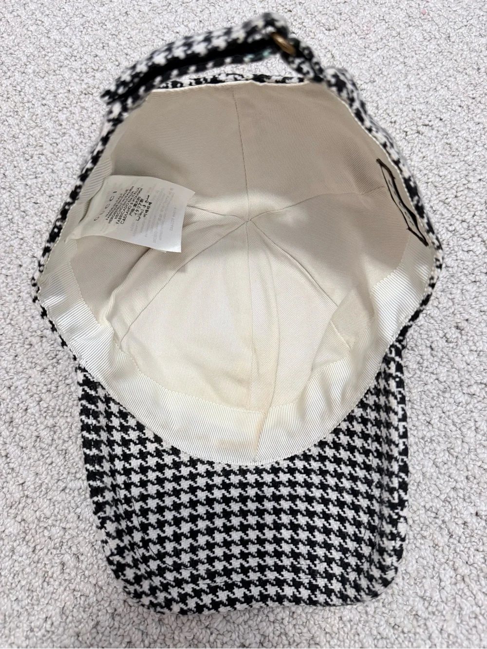 Gucci Worldwide Houndstooth Cap